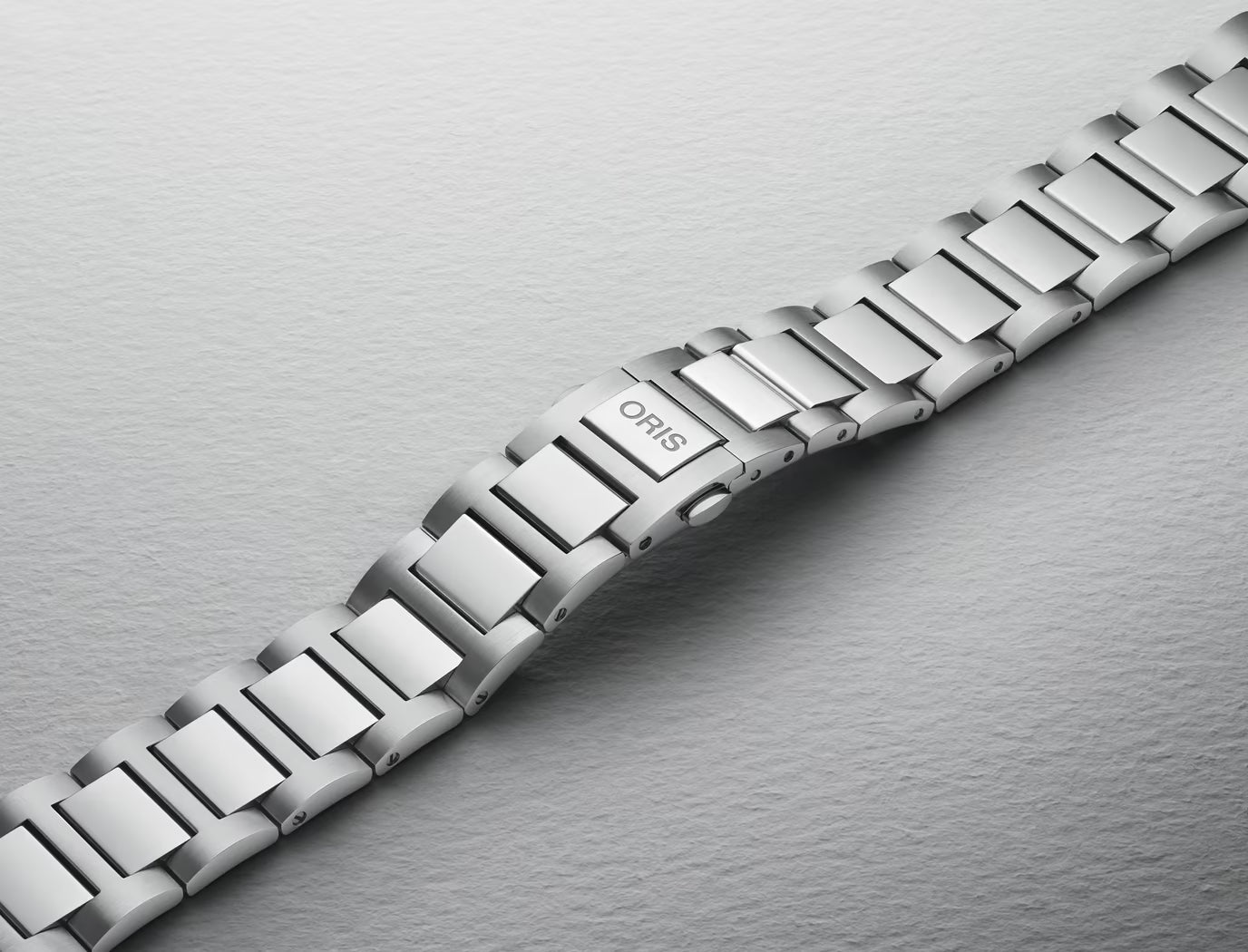 Big Crown Pointer Date