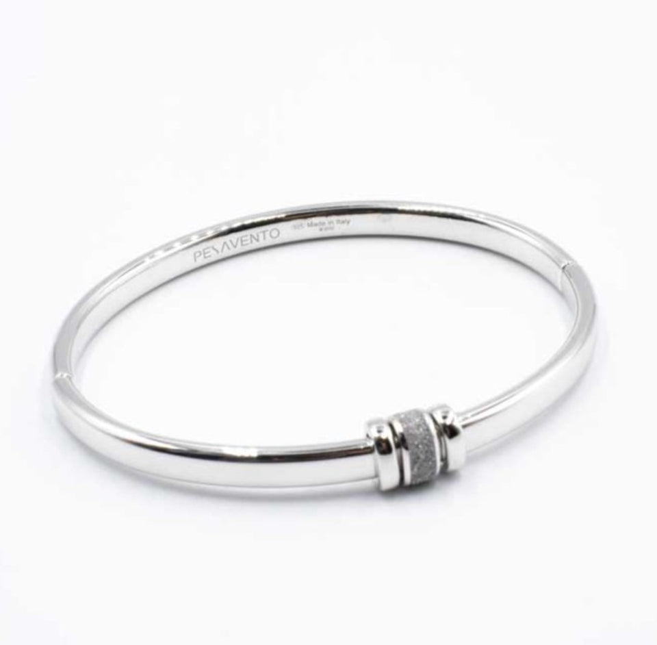 Ruthenium Silver + Pearl Grey Dust Bangle WELGB-069