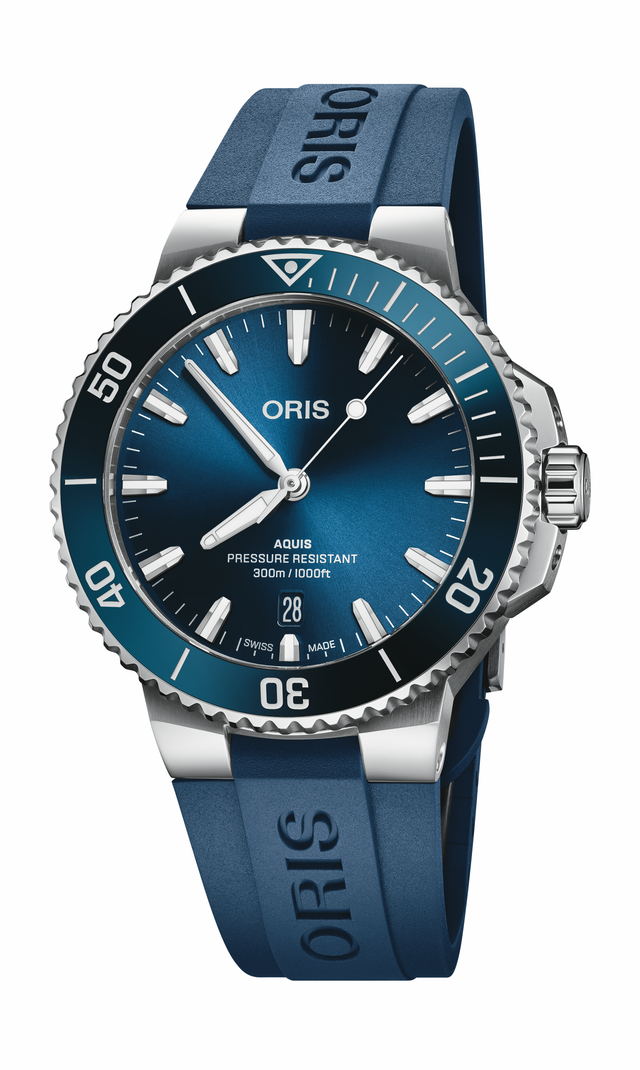 Aquis Date - 41.50 mm 01 733 7787 4135-07 4 22 35FC