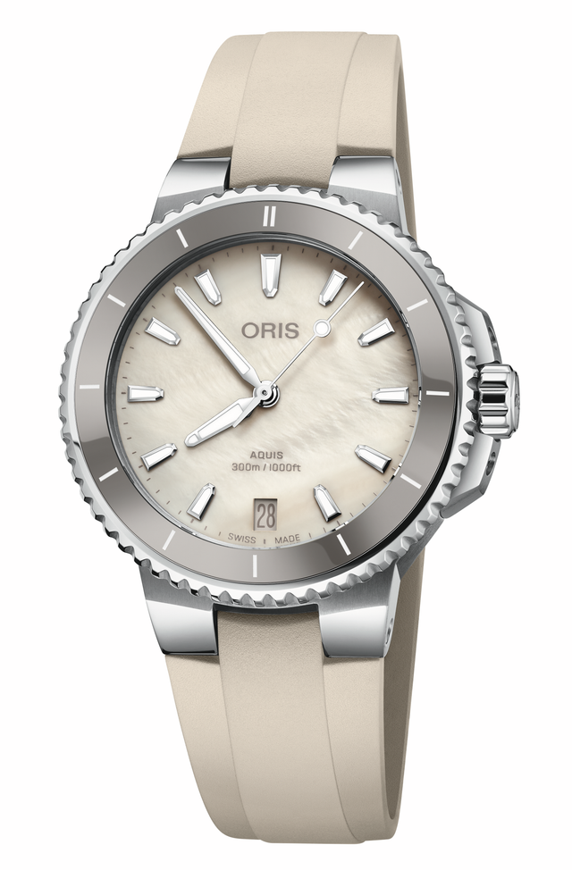 Oris Aquis Date  White Dial Refrene 01 733 7792 4151-07 4 19 61FC 36.50 mm