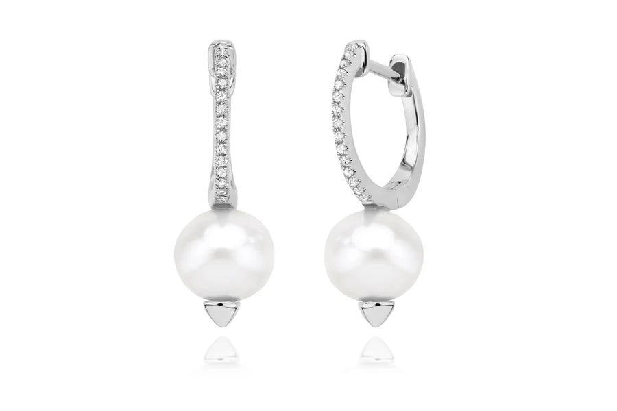 Diamond Huggy with Freshwater Pearl in White 13-013597-01FWP