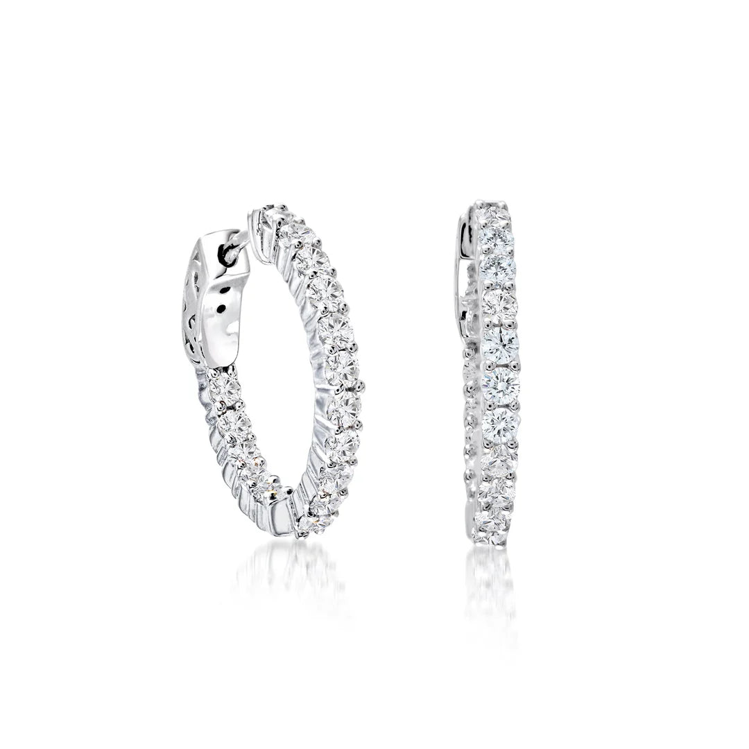 2mm Small Detailed Huggy in White 13-022183-01WH