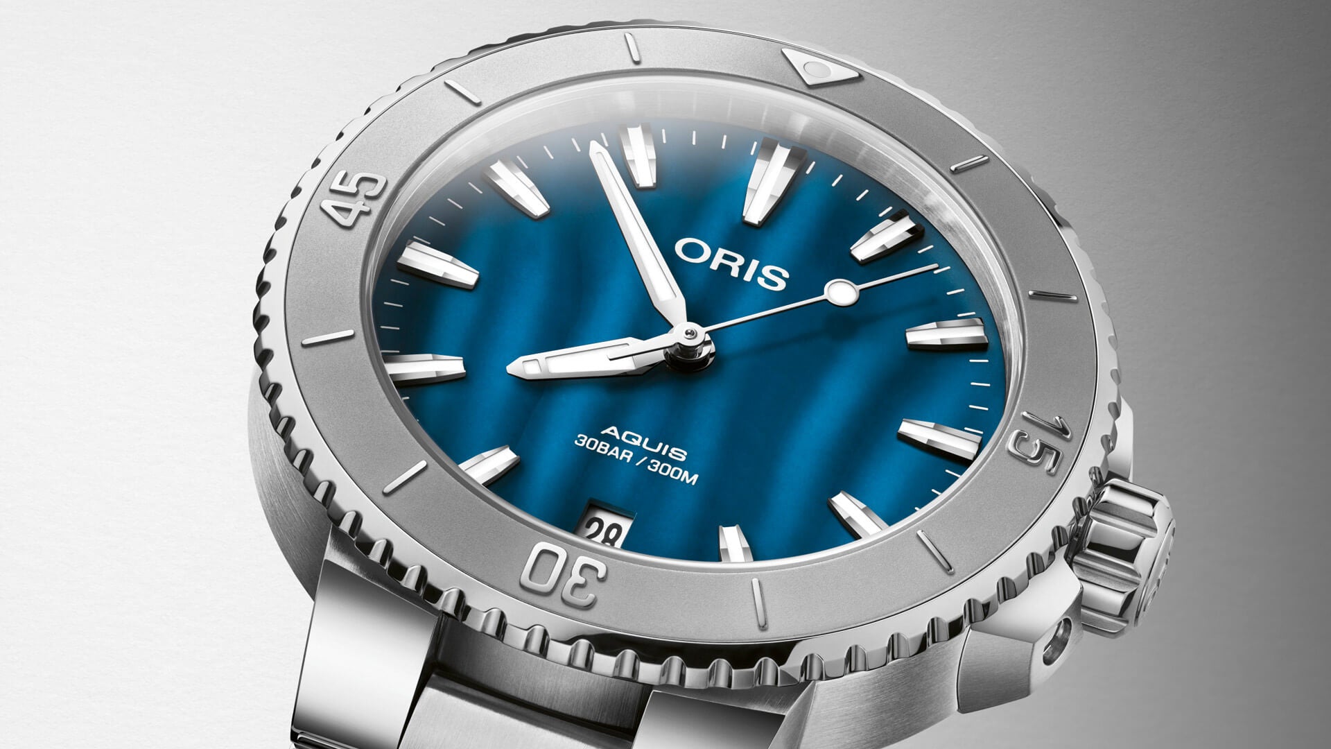 ORIS AQUIS DATE 01 733 7770 4155-07 8 18 05P