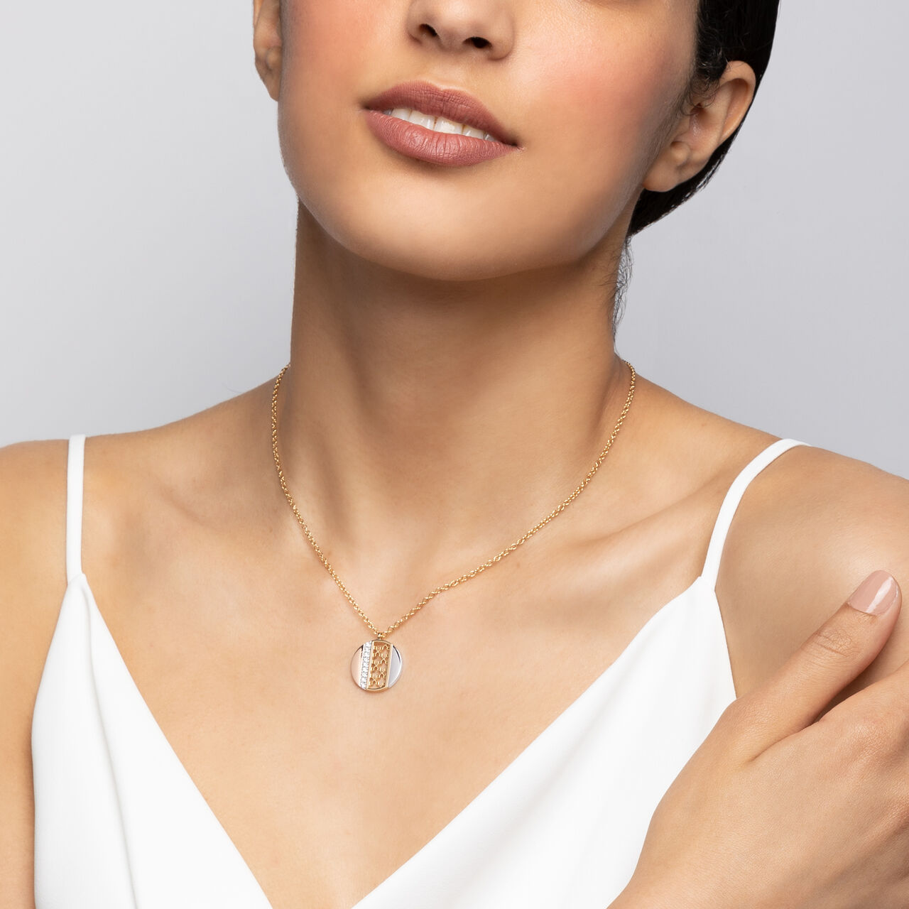 Birks Dare to Dream ® Diamond Circle Pendant, Tri-Gold 450016186272