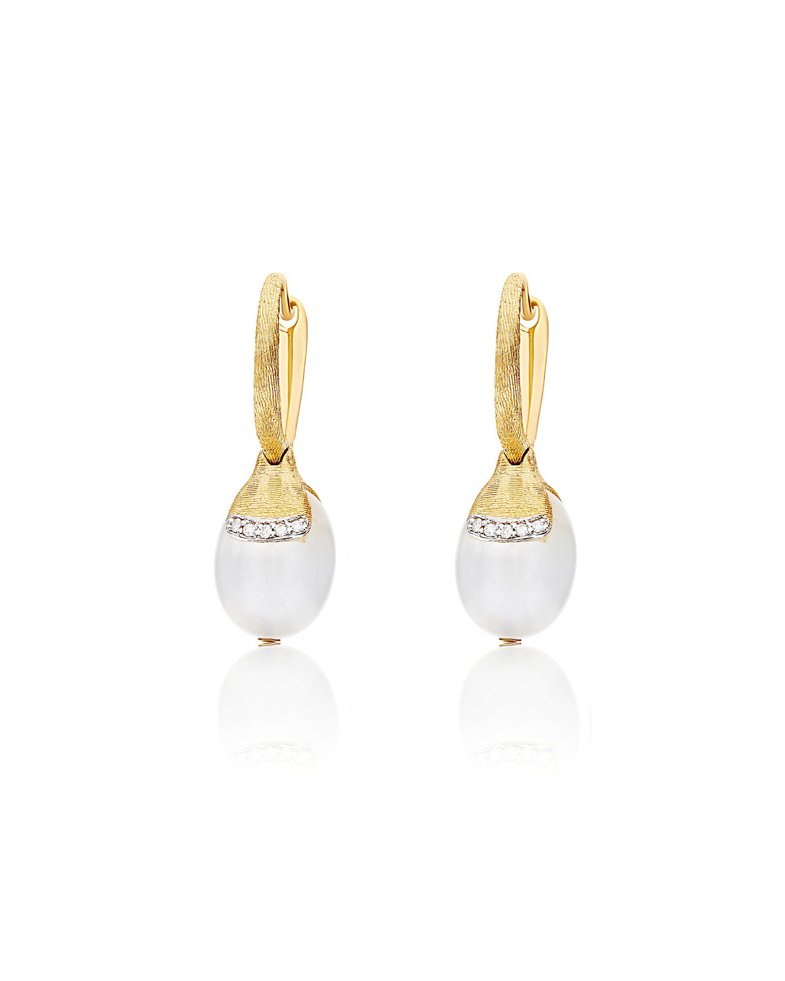Nanis WHITE DESERT "AMULETS" CILIEGINE GOLD AND WHITE MOONSTONE BALL DROP EARRINGS WITH DIAMONDS DETAILS (SMALL) OS7-603