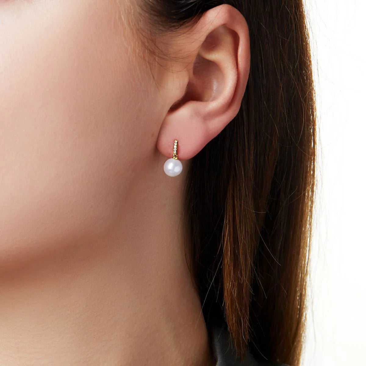 CLASSIC FRESHWATER PEARL AND DIAMOND EARRINGS YEM0021-605