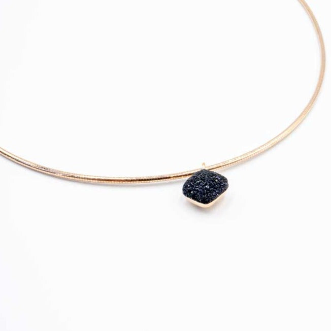 Pesavento NECKLACE WITH BLACK DUST WDNAG055