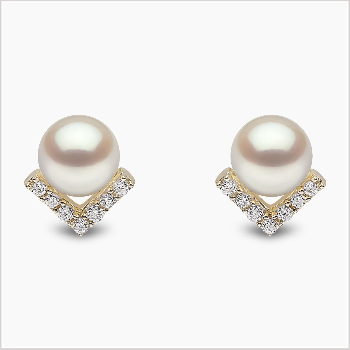 Yoko London Trend Freshwater Pearl and Diamond Stud Earrings TEM0220-6F-IHX